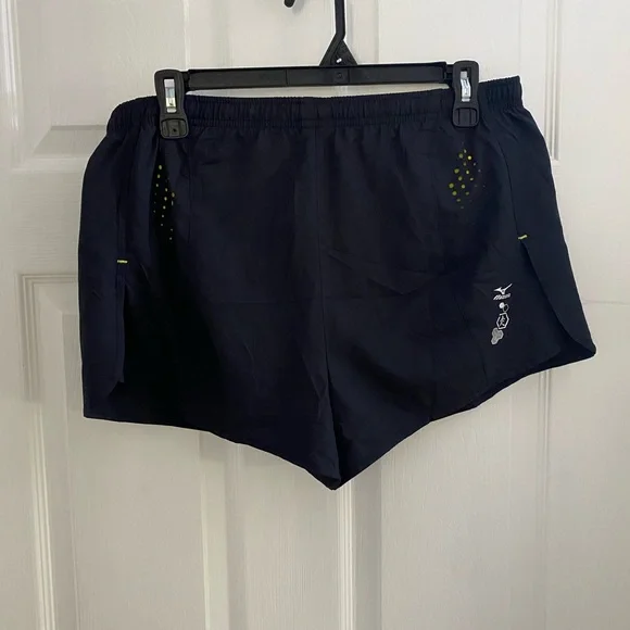 Mizuno mens Black and yellow Athletic running Shorts, medium - Picture 2 of 4